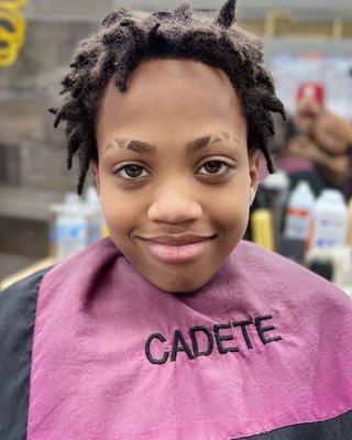 Universal Dominican Hair Salon and Barbershop