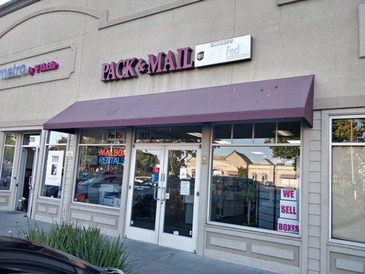 Pack and Mail Express