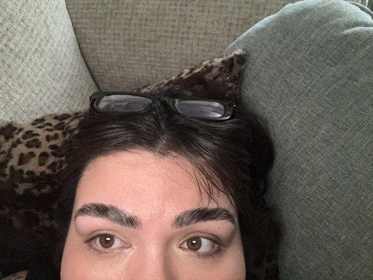 Laminated brows w/o tint