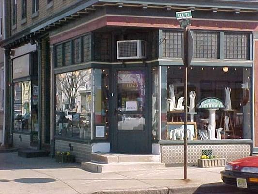 Our Victorian Storefront Welcomes You!