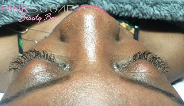 Beautiful lashes!