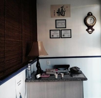 Lobby. Owner speaks english