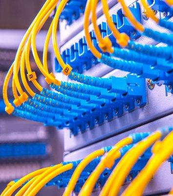 Cnetcom Fiber Optics Installers.