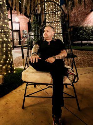 Lion's Den Night Club