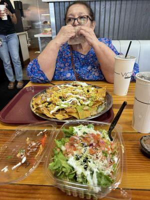 Steak bowl and nachos
