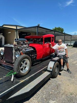 Hinojosa's P&B Body Shop