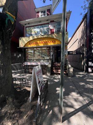 Everest Driving School