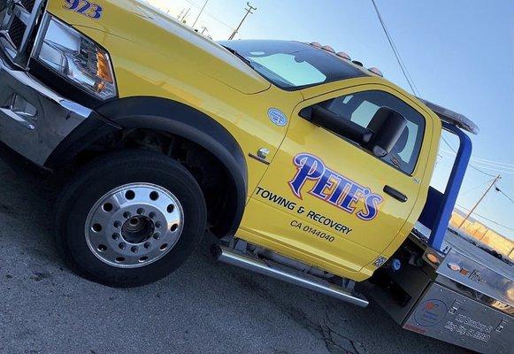 Pete's Towing
