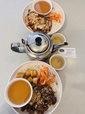 Chicken and beef bun salad with Jasmine tea