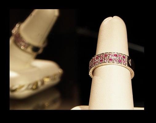 NEW 2010 Sterling Silver ring with Pink Saphire