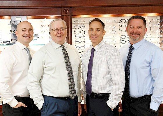 Family Eye Care Associates