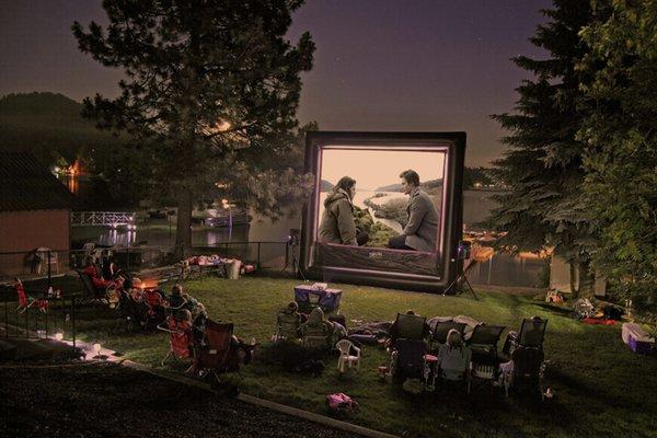 FunFlicks Outdoor Movies - Tampa