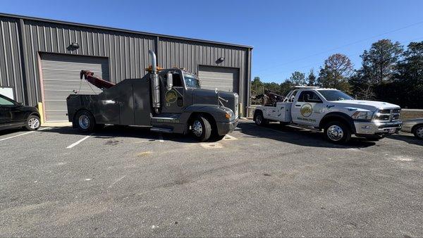 Heavy, Medium, and light duty towing.