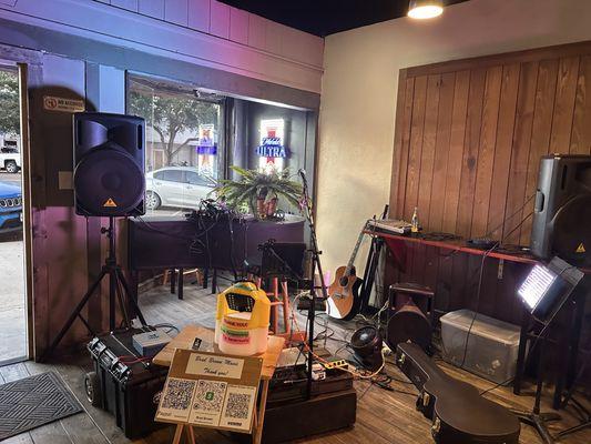 Commerical Street Icehouse