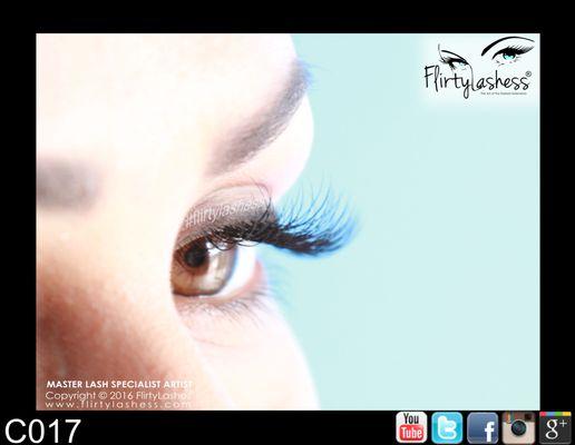 Classic Set are a glamorous way to extend the length and thickness of natural eyelashes.