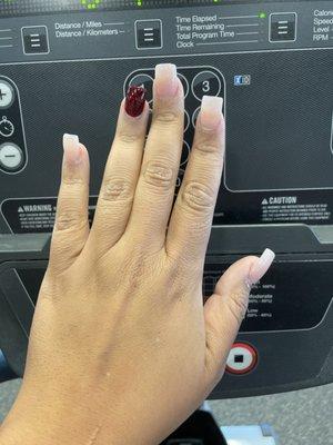 Elegants Nails And Spa