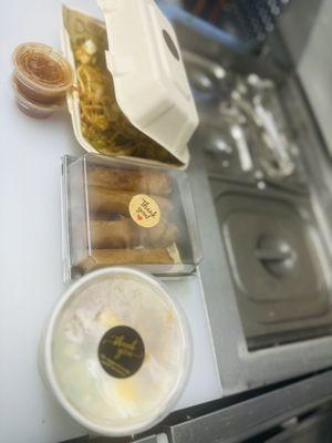 lugaw lunpia and pancit