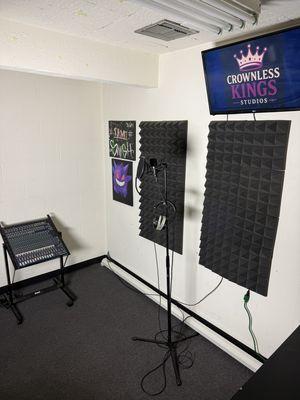 Crownless Kings Studios