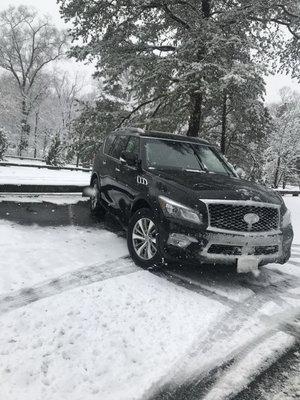 Enjoy Our Luxury Limo Ride