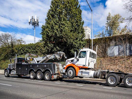 Tripplett Towing and Roadside