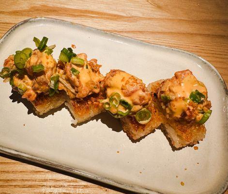 Spicy tuna crispy rice