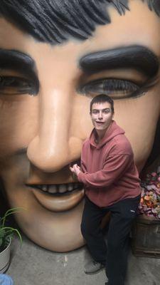 This is the BEST store ive ever been to. Yay!!!