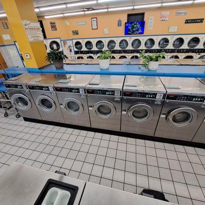 Archer Central Coin Laundry