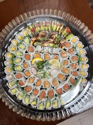 Saka Sushi & Asian Cuisine