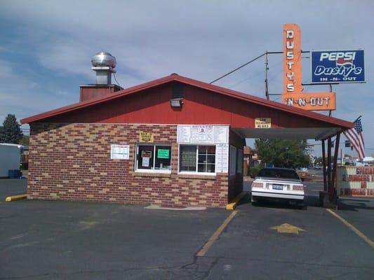 Dusty's In-N-Out