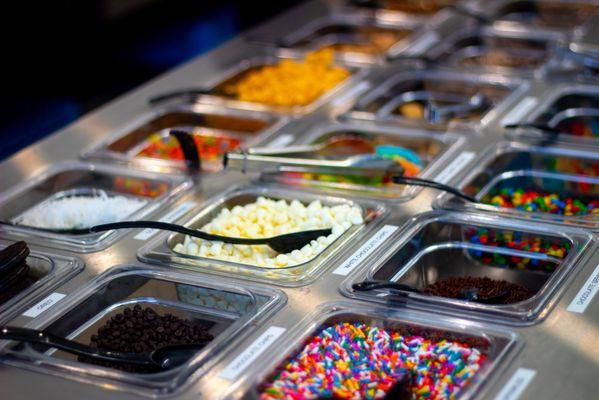 Nitrogen ice cream toppings