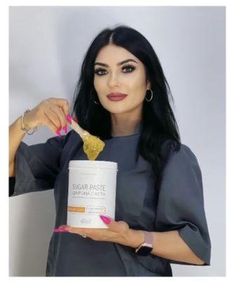 "Luxury sugaring, flawless skin."