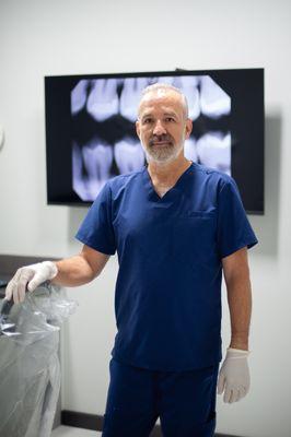 A & A Dental Implant and Cosmetic Center