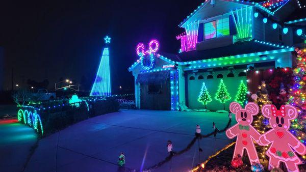 Bentley Lane Holiday Magic