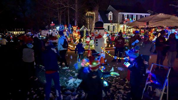 Ashtree Rd Cheer Party