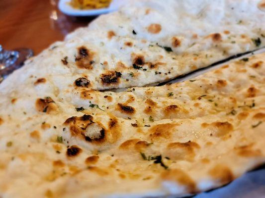 Garlic naan