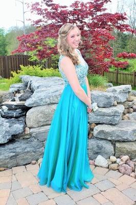 my prom dress! Thank you to spybaby!