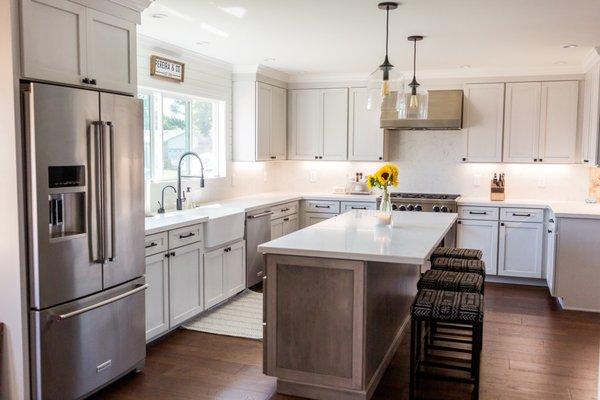 Larrabure Construction and Design