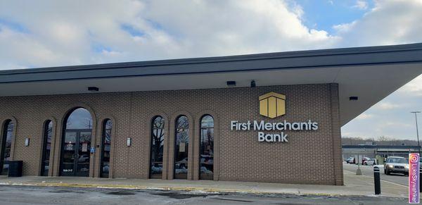 First Merchants Bank