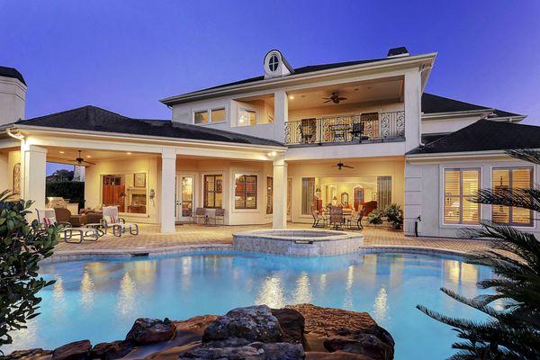 Keystone Signature Properties