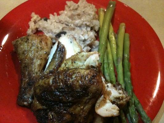 Herb chicken and rice pilaf with some grilled asparagus