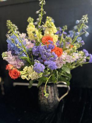 the fragrance of stocks y Lavander blooms