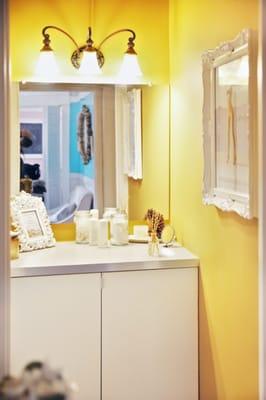 LOS ANGELES BEAUTY BUFFET