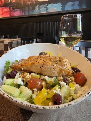 Mediterranean Salad with Salmon