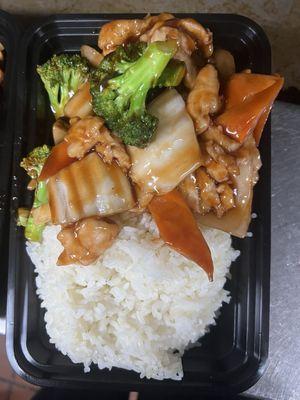 General Tso's Chicken is so good.