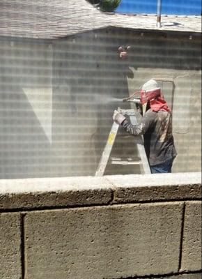 Zero mitigation = sand/dust on neighbors roof, walls, cars, patios, driveways. Has to be scrubbed off. Hose doesn't remove dust.