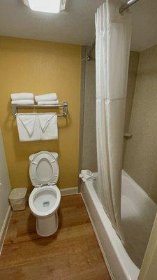 Quality Inn & Suites Near the Theme Parks