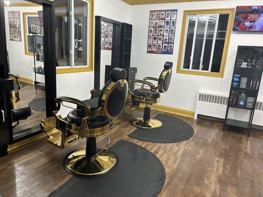 D Linares Barbershop