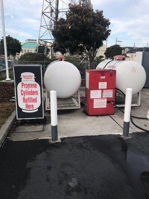 Always looking for a place to refill propane. Great to know this is here
