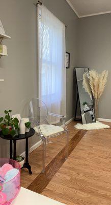 Waiting area for our 1:1 sessions