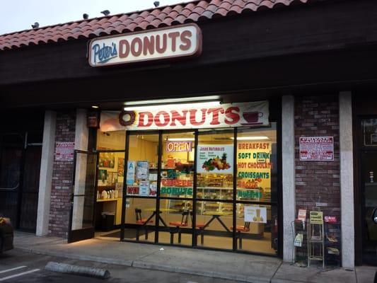 Peter's Donuts